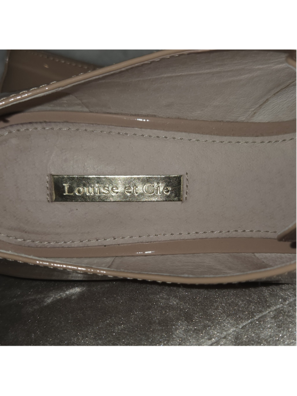Women's Louise et Cie Beige Patent Leather Lace-Up Flats Size 9.5 - Picture 8 of 12